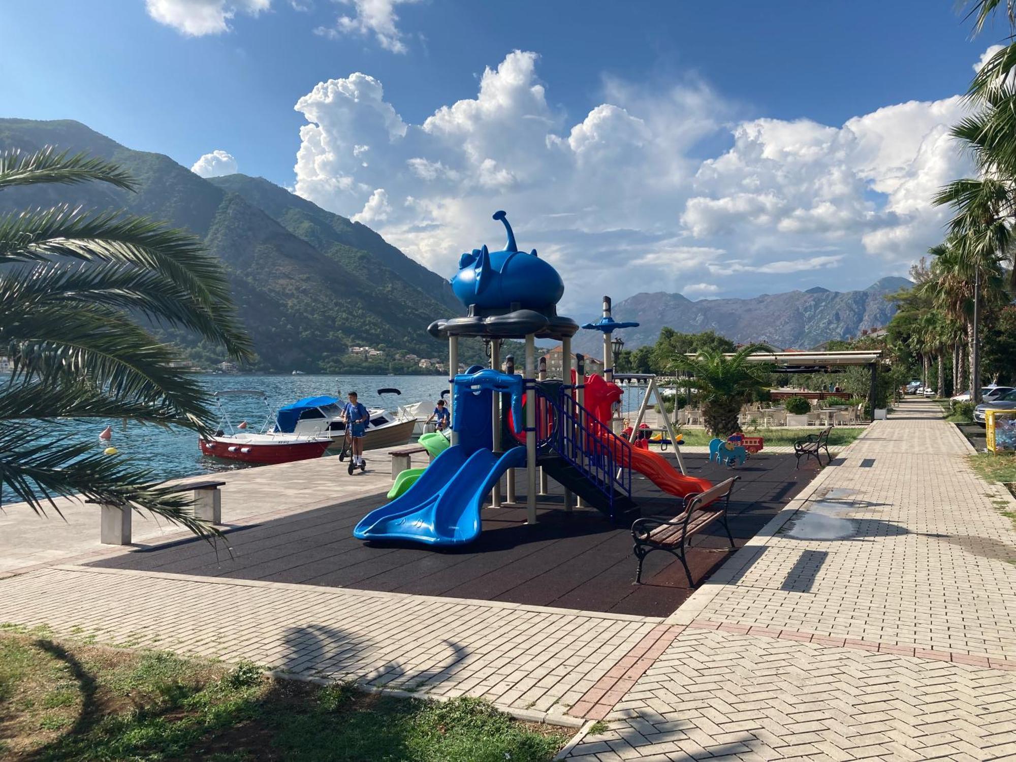 Bay Mola Home Kotor Exterior photo